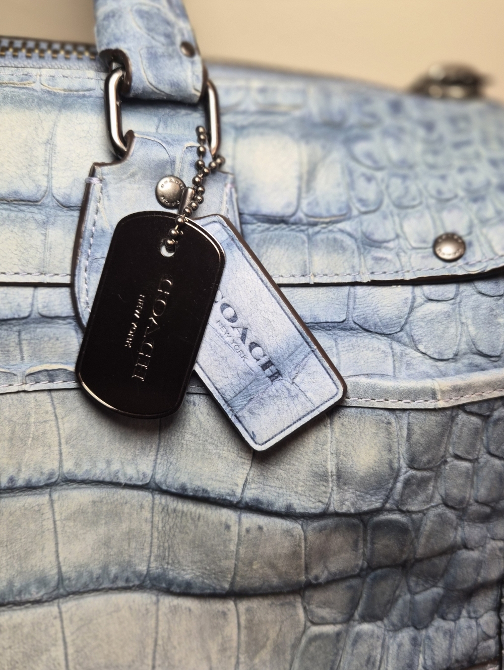 Coach Rhyder Satchel / Crossbody Bag – Embossed Croc Leather – Light Blue – Rare - Picture 11 of 17